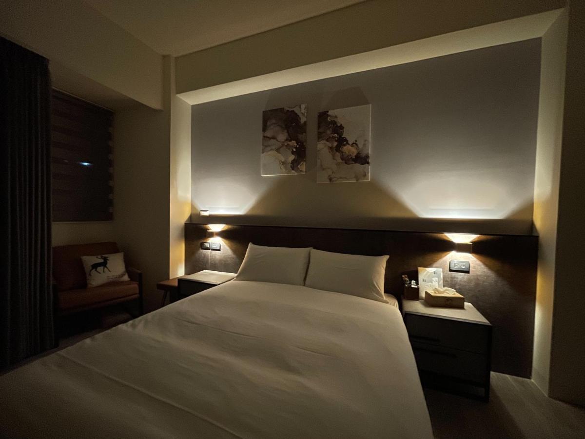 Six Seasons Inn - Qian He Tainan Exterior photo