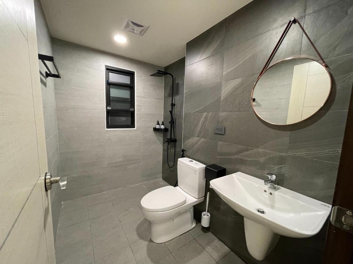 Six Seasons Inn - Qian He Tainan Exterior photo